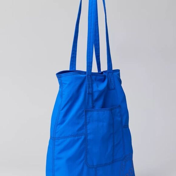 - Blue Nylon Carryall tote bag - Picture 4 of 7